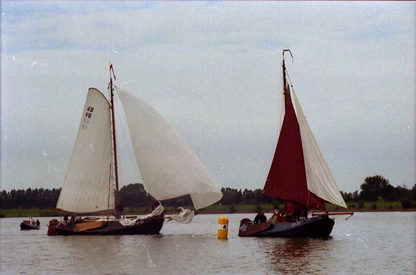 LE42 en de helft er achter.